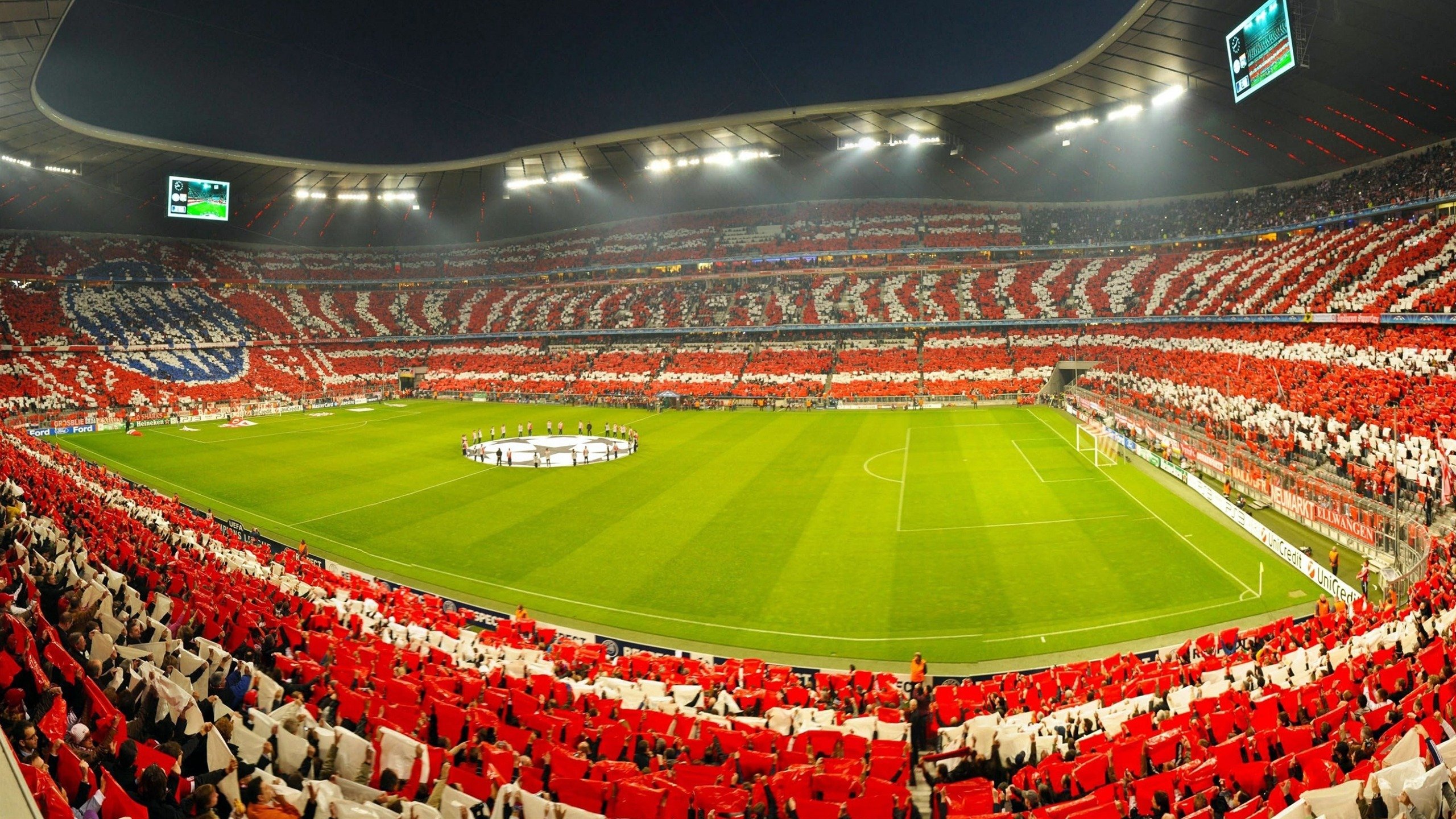 揭秘C罗回归曼联的背后:滕哈赫的更衣室密码被破解,5大证据揭晓