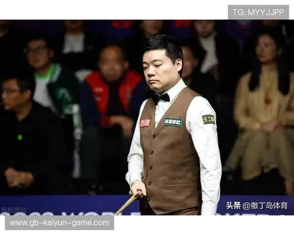 丁俊晖提升反手控球柔韧性